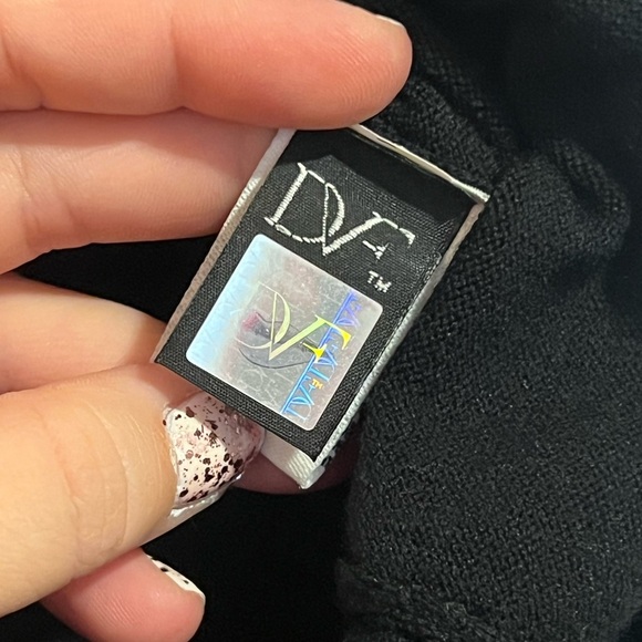 DIANE VON FURSTENBERG • ISLA • LACE DRESS - Picture 8 of 9